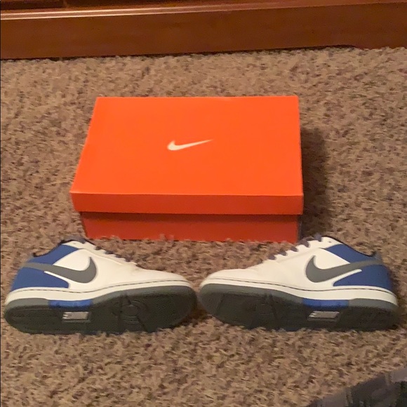 Nike Air - Picture 5 of 5